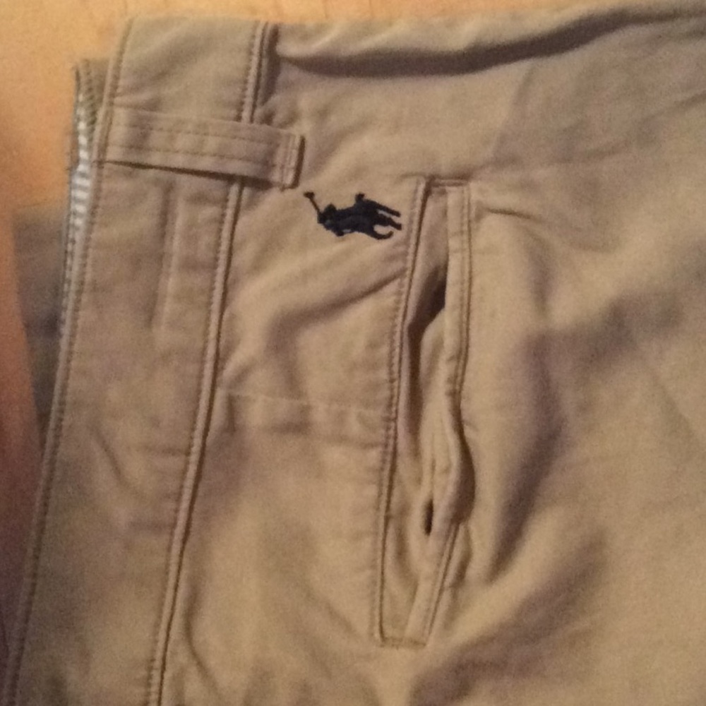 🏇🏽🏇🏽Polo Capri .. no damage 🛍✅✅ make an offer